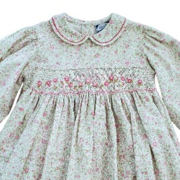 NWT Carriage Boutiques Smocked Floral Dress Size 24m - Picture 2 of 6